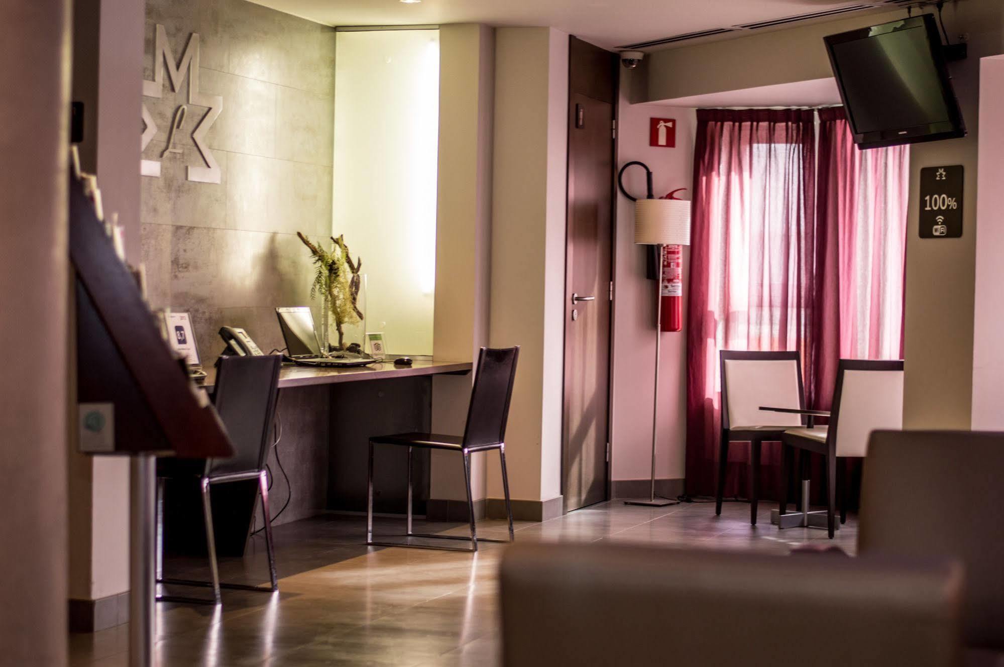 Madanis Liceo Hotel