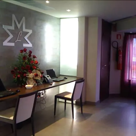 Hotel Madanis Liceo 